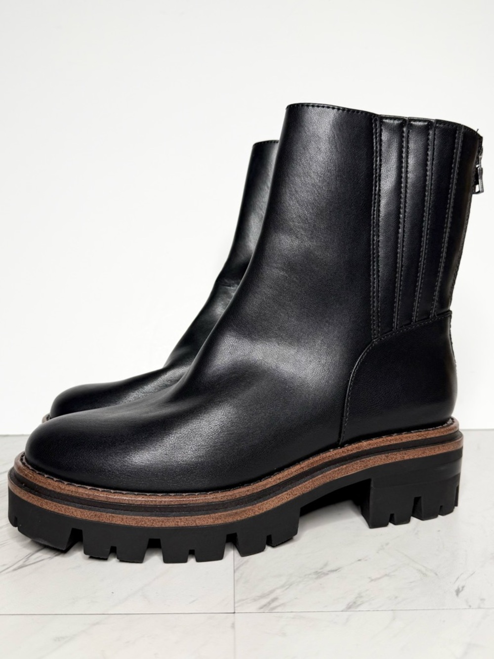 Korks Kork Ease Vivi Black Lug Sole Boot 8M